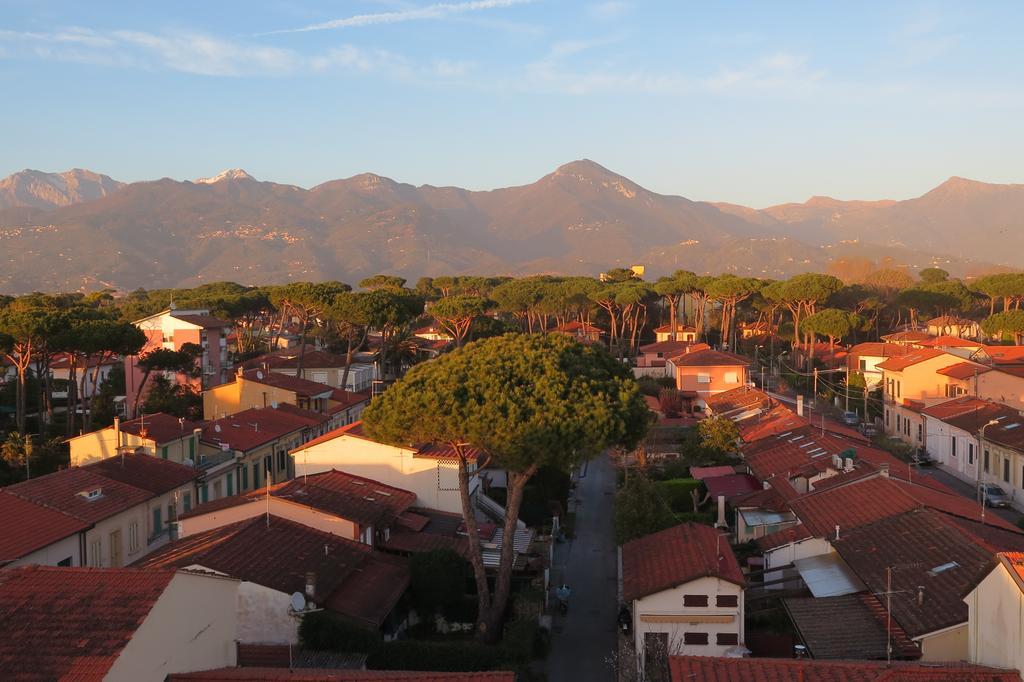 Hotel Happy Marina di Pietrasanta Luaran gambar